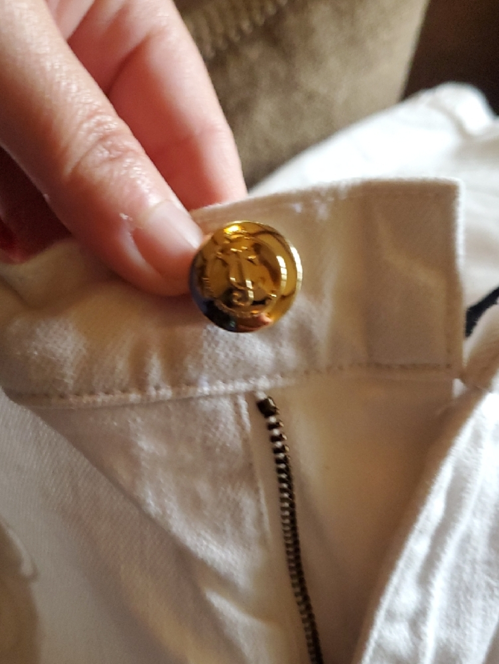 Juicy Couture White Embroidered Denim Cutoff Shorts - Picture 8 of 9